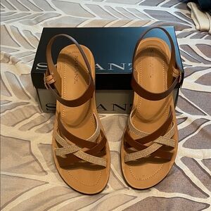 Women's Brown and Tan Sandals